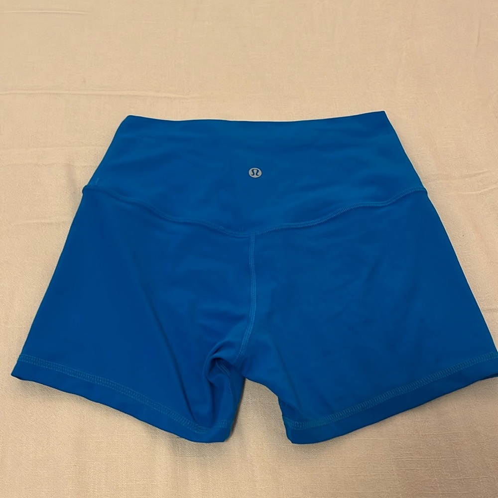 Lulu lemon bikers